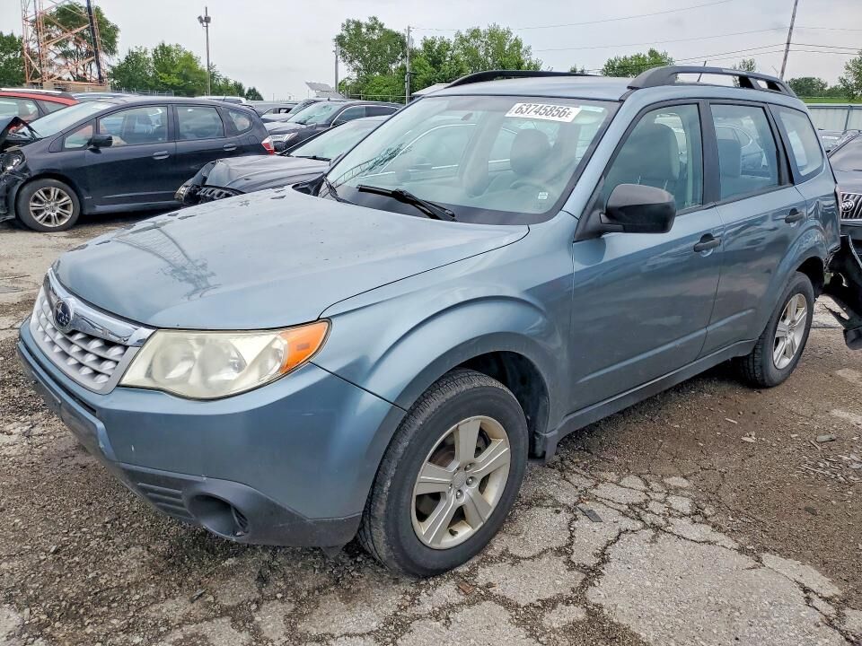 2013 SUBARU Forester