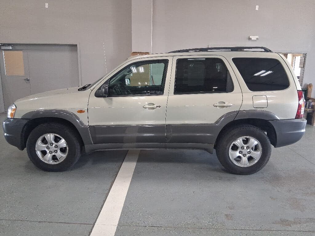 2003 MAZDA Tribute