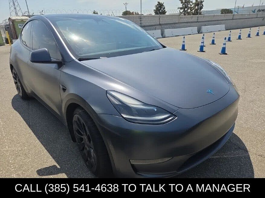 2022 TESLA Model Y