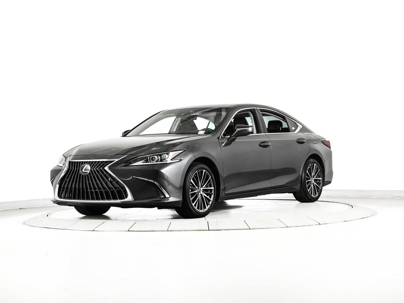 2024 LEXUS ES
