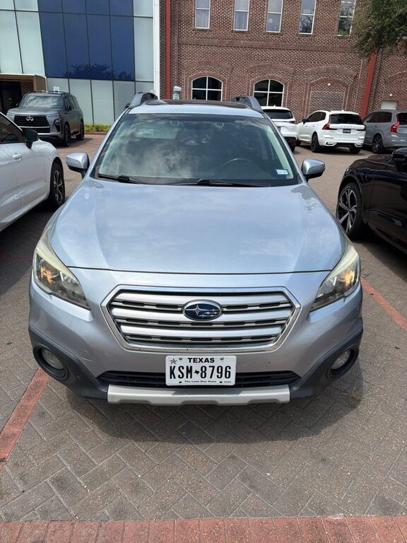 2016 SUBARU Outback