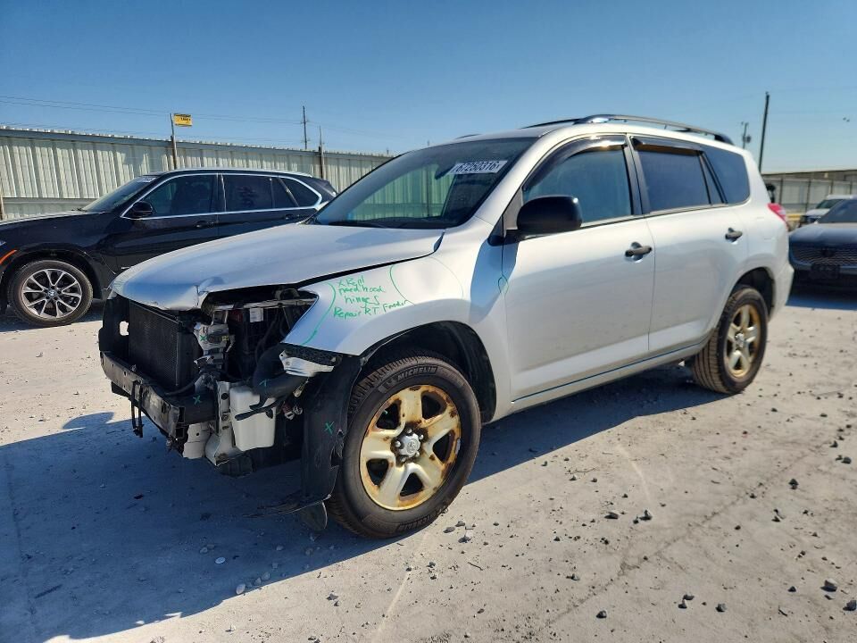 2011 TOYOTA RAV4