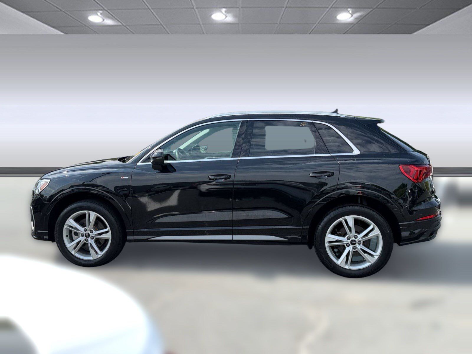 2023 Audi Q3