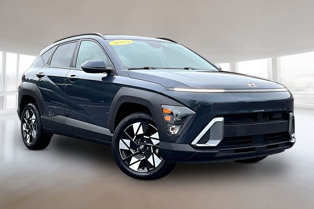 2024 HYUNDAI Kona