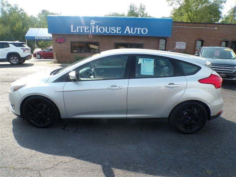 2016 FORD Focus