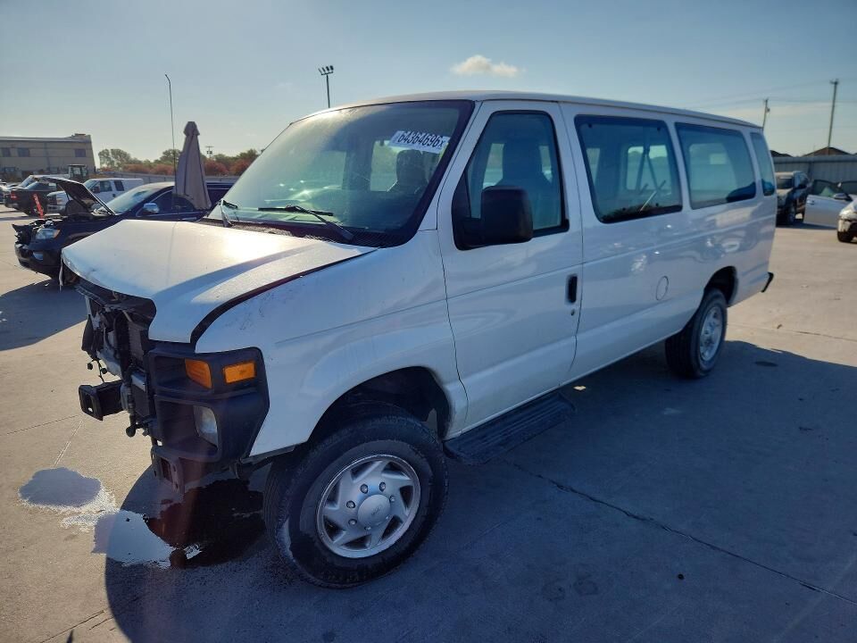 2011 FORD E-350