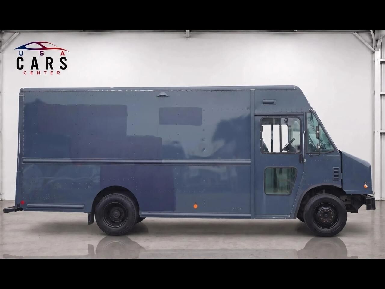 2021 FORD Commercial Chassis