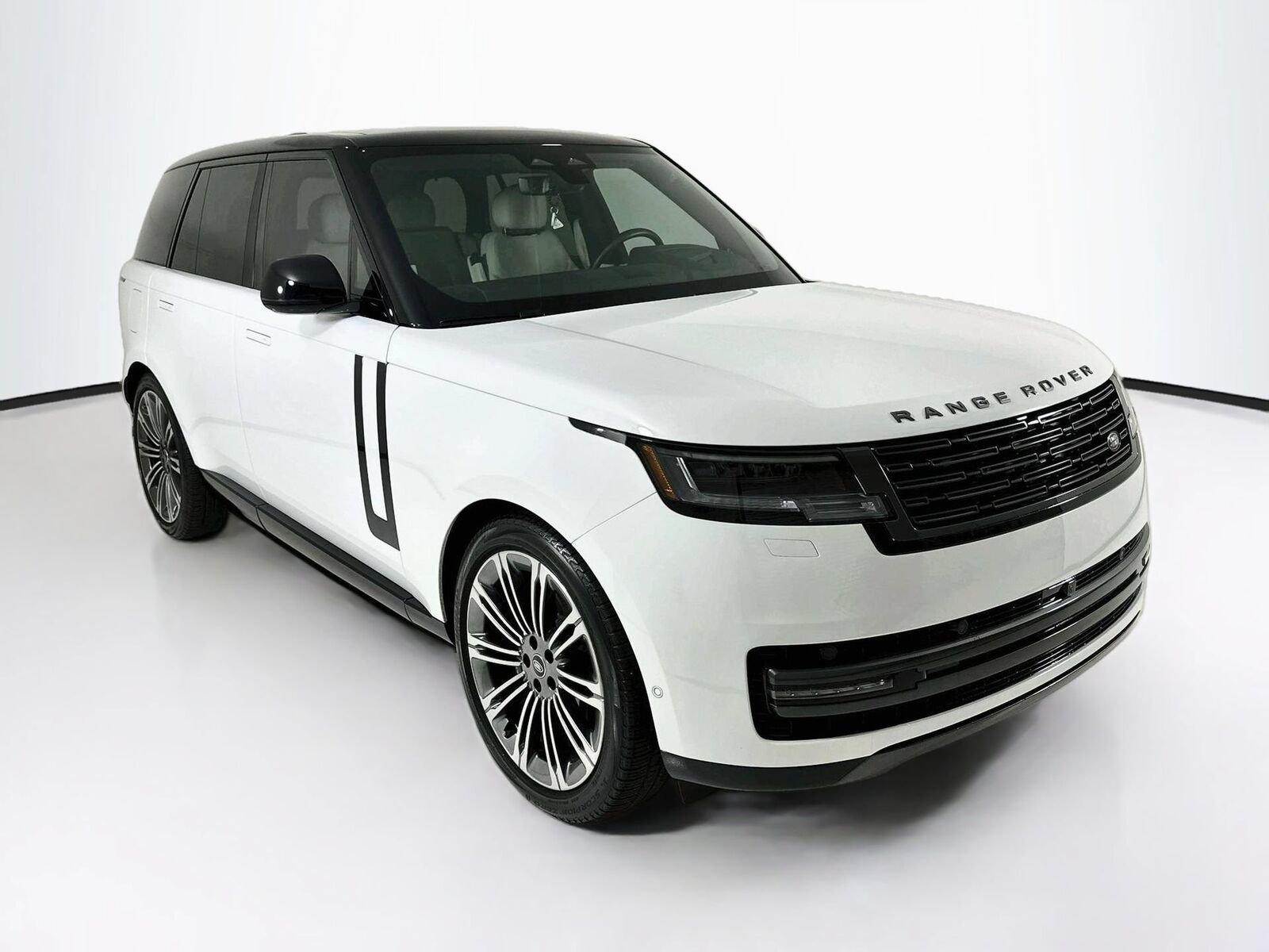 2024 LAND ROVER Range Rover