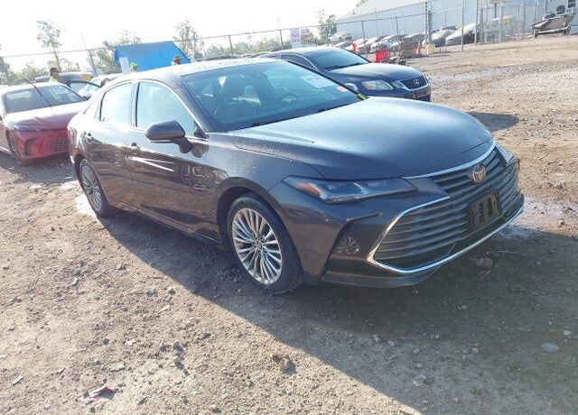 2019 TOYOTA Avalon
