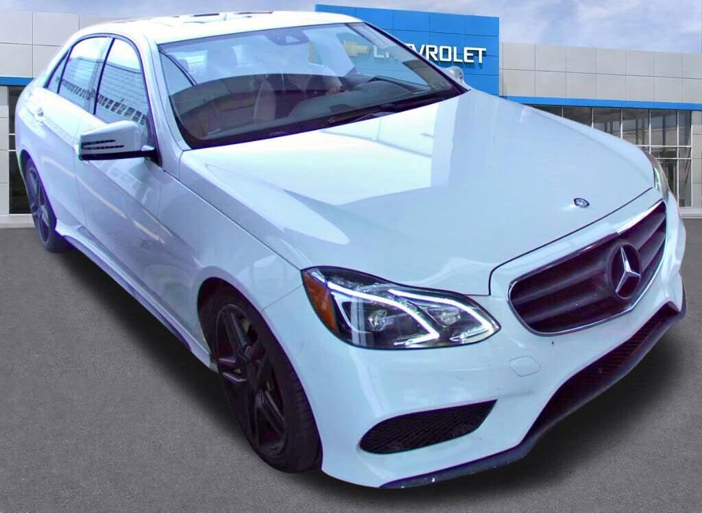 2016 MERCEDES-BENZ E-Class