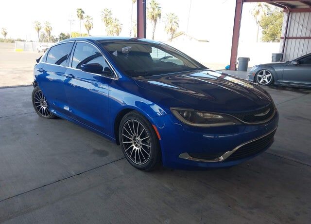2016 CHRYSLER 200