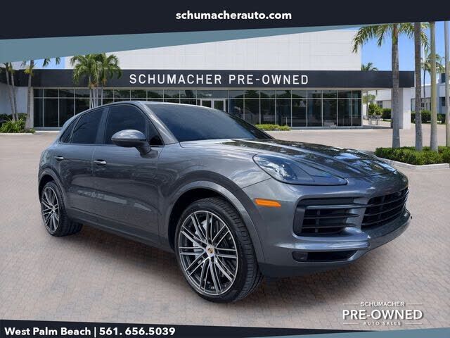 2022 PORSCHE Cayenne