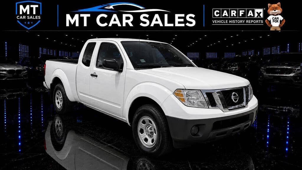2017 NISSAN Frontier
