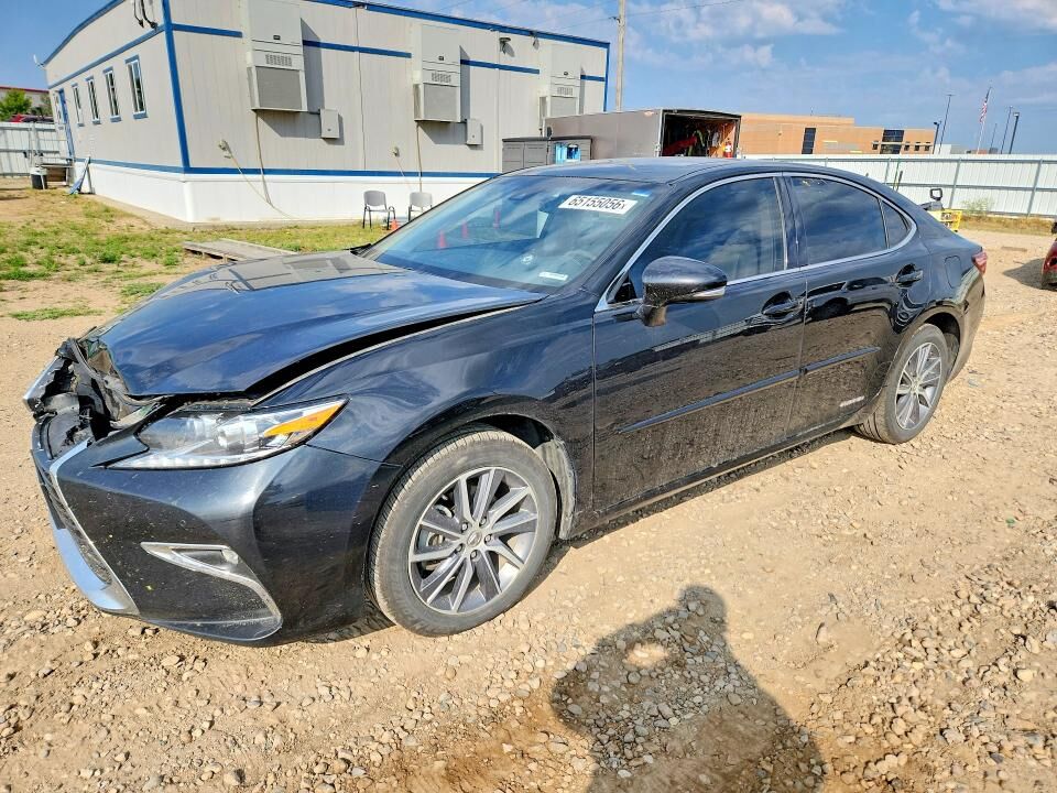 2016 LEXUS ES