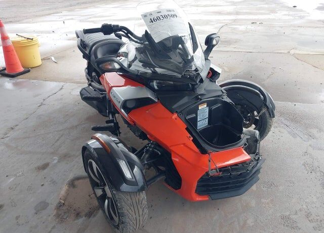2015 SPYDER F3-S