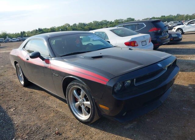 2010 DODGE Challenger