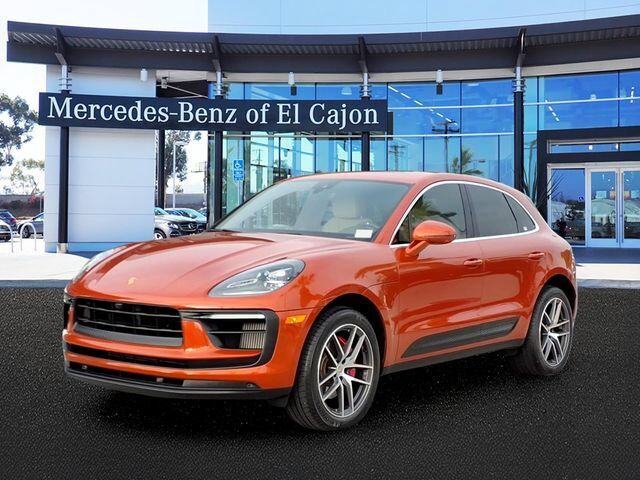 2022 PORSCHE Macan