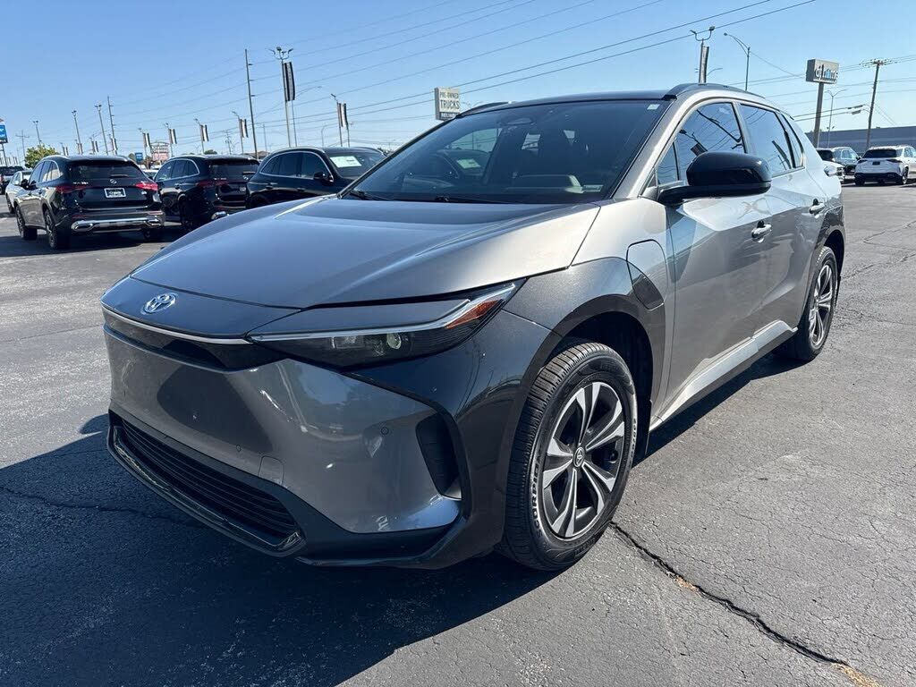 2024 TOYOTA bZ4X