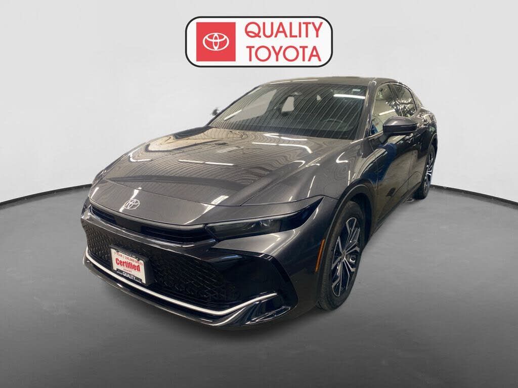 2023 TOYOTA CROWN