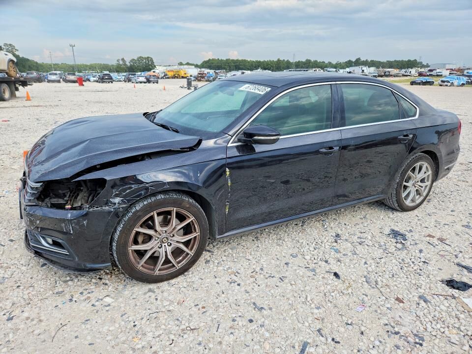2018 VOLKSWAGEN Passat