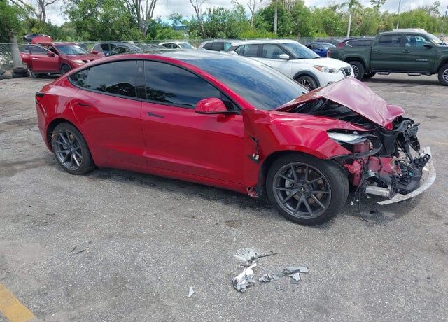 2021 TESLA Model 3