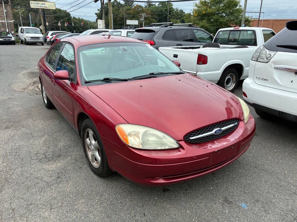 2002 FORD Taurus