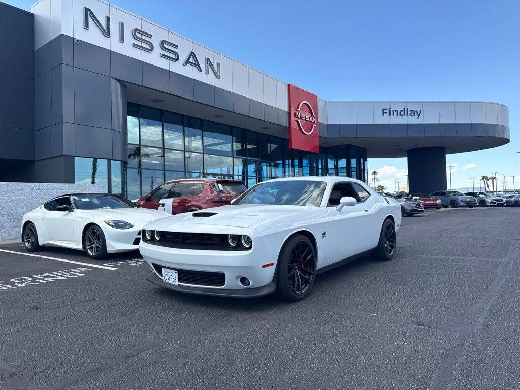 2019 DODGE Challenger