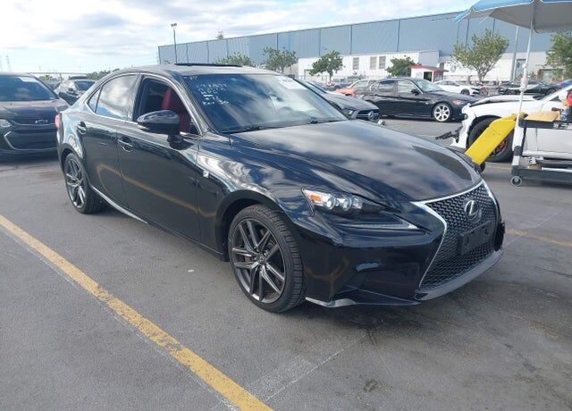 2014 LEXUS IS