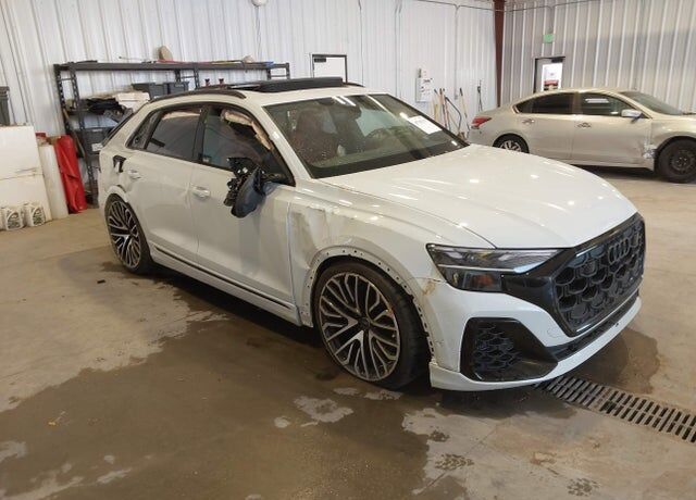 2025 AUDI SQ8