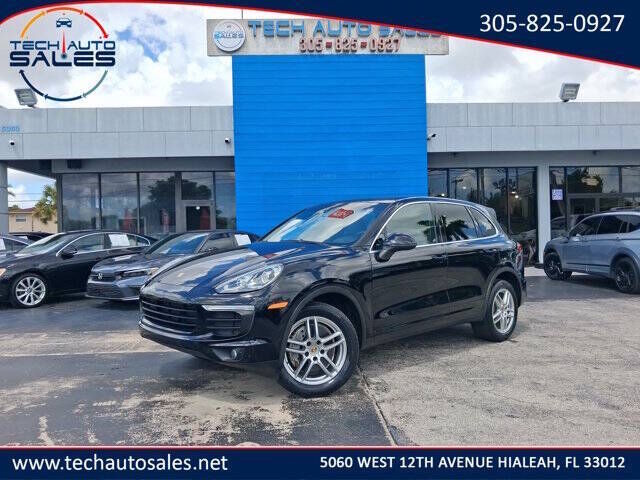 2016 PORSCHE Cayenne