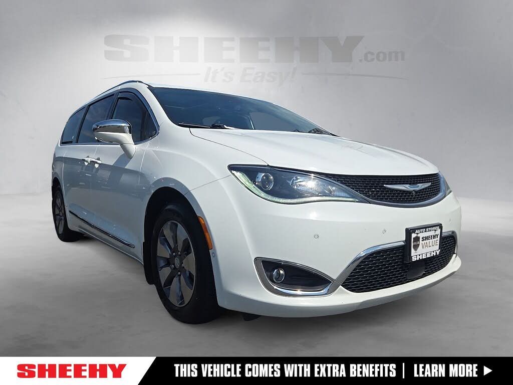2020 CHRYSLER Pacifica