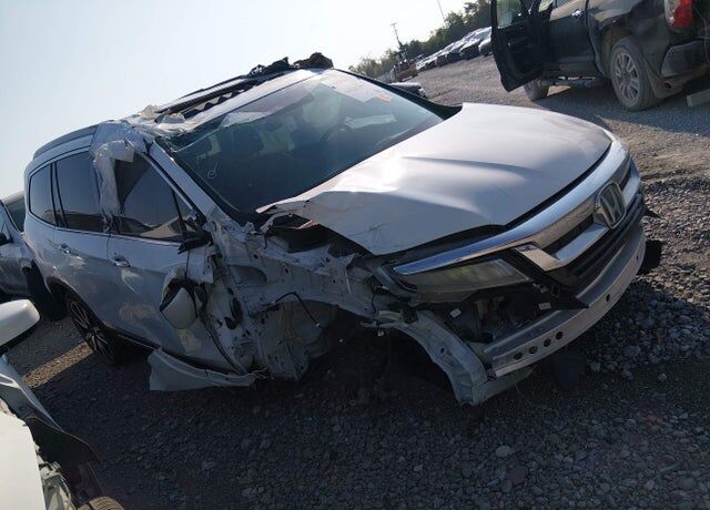 2021 HONDA Pilot