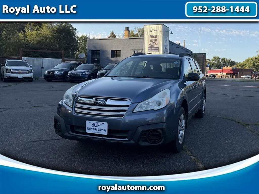 2013 SUBARU Outback