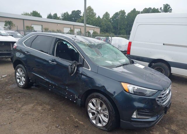 2023 FORD Edge