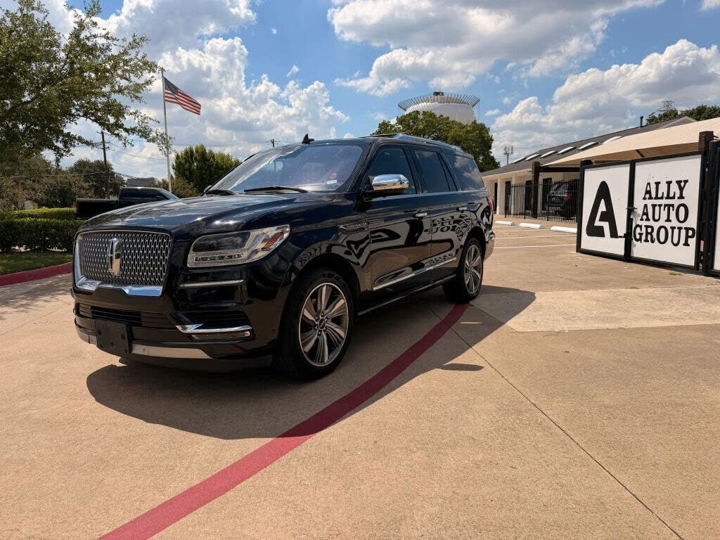 2019 LINCOLN Navigator