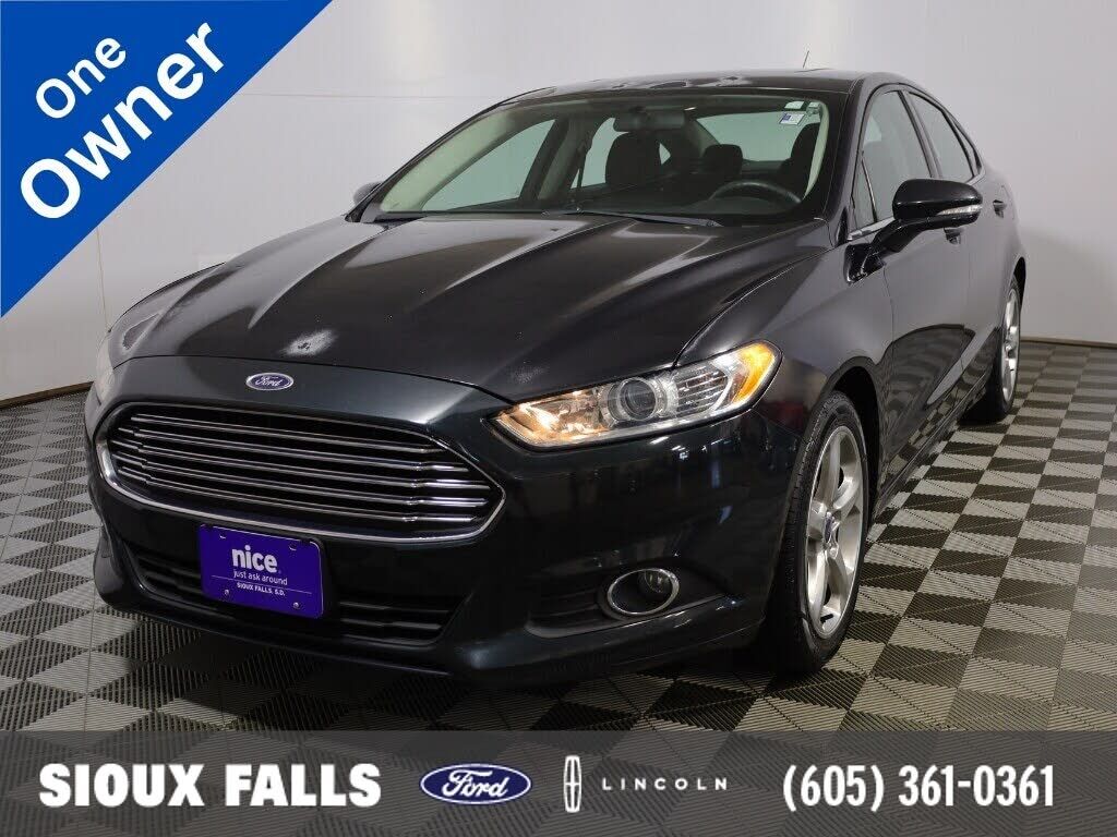 2014 FORD Fusion