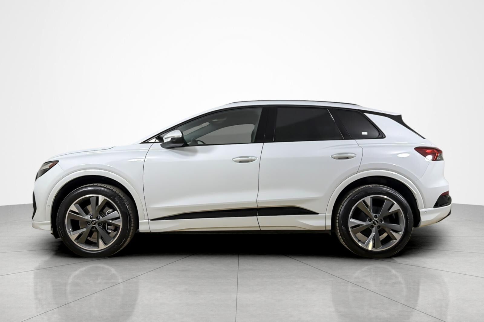 2023 Audi Q4
