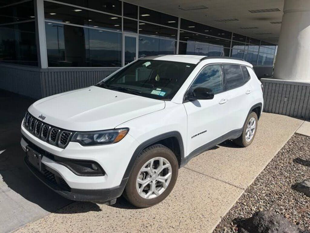 2024 JEEP Compass