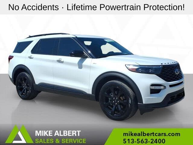 2023 FORD Explorer