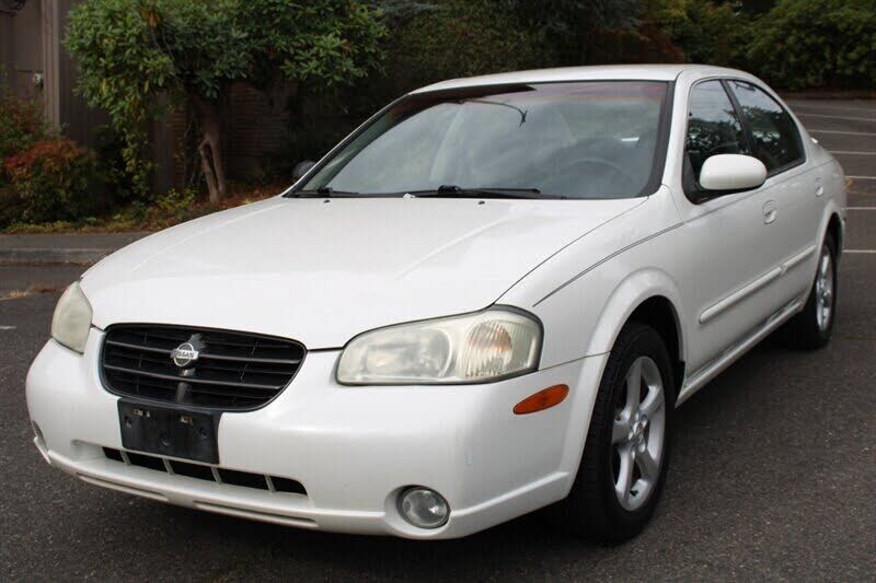 2001 NISSAN Maxima
