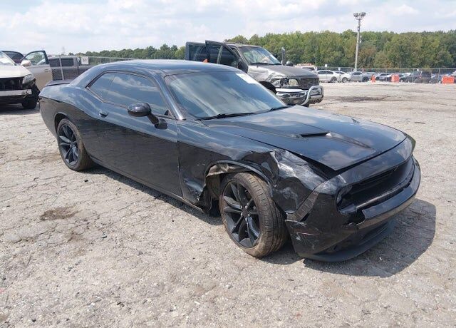 2016 DODGE Challenger