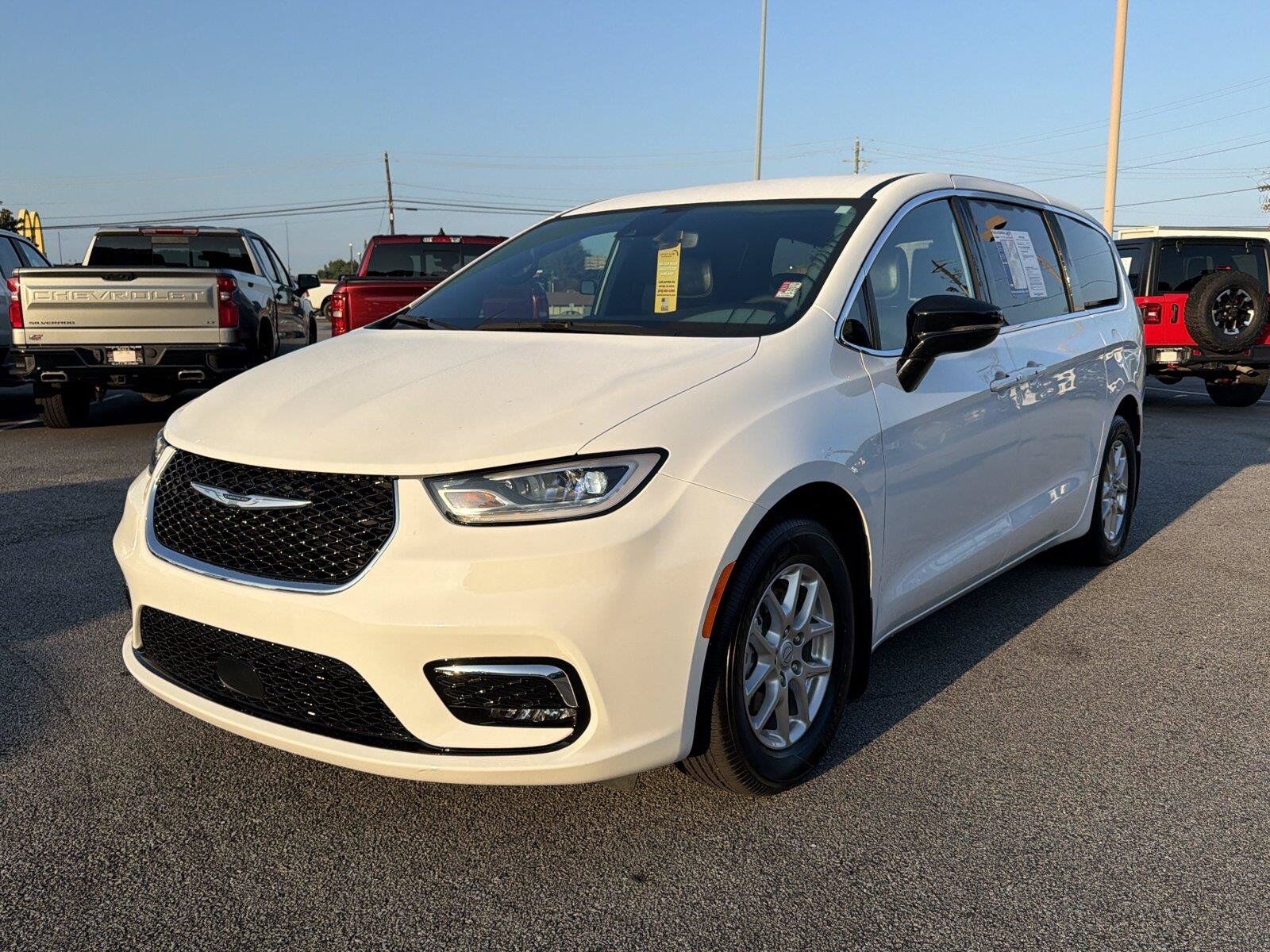 2025 CHRYSLER Pacifica