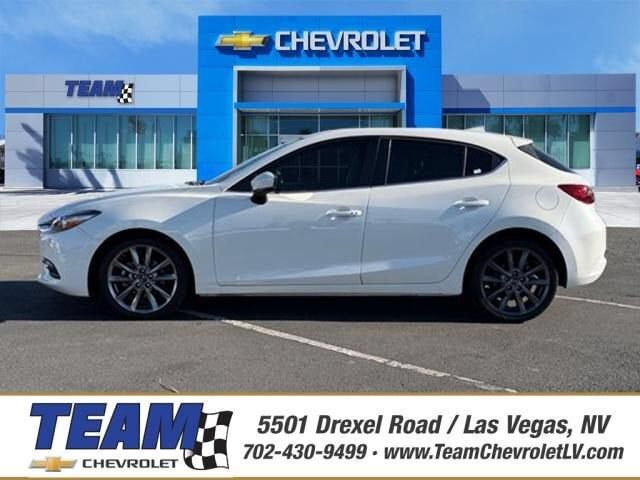 2018 MAZDA Mazda3