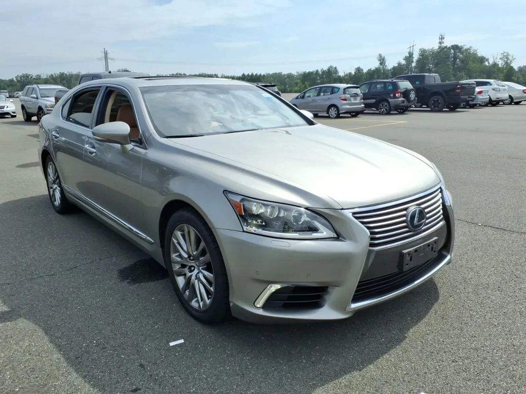 2016 LEXUS LS