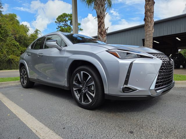 2024 LEXUS UX