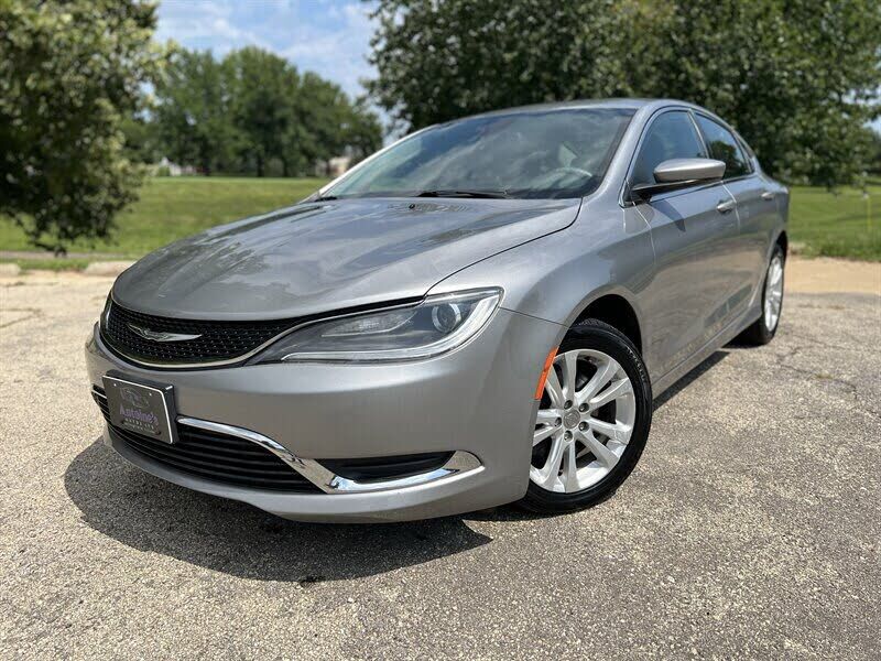 2016 CHRYSLER 200