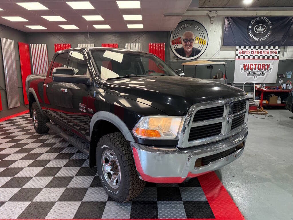 2011 DODGE Ram