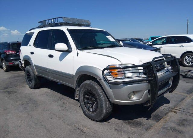 2002 TOYOTA Sequoia