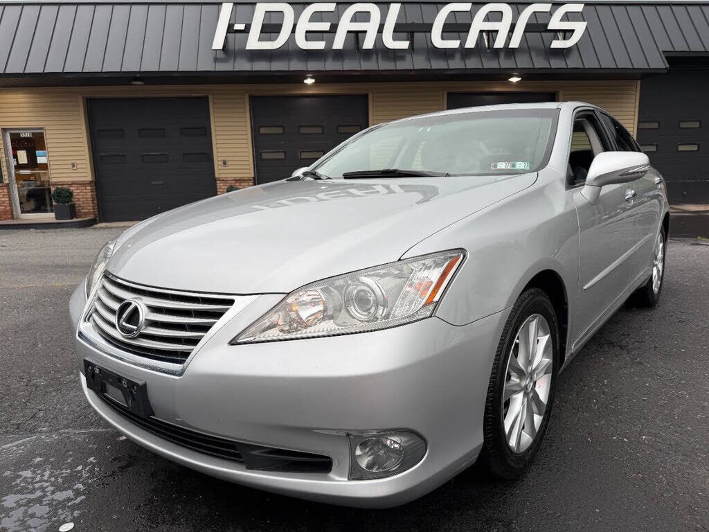 2011 LEXUS ES