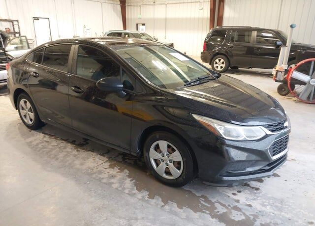 2018 CHEVROLET Cruze